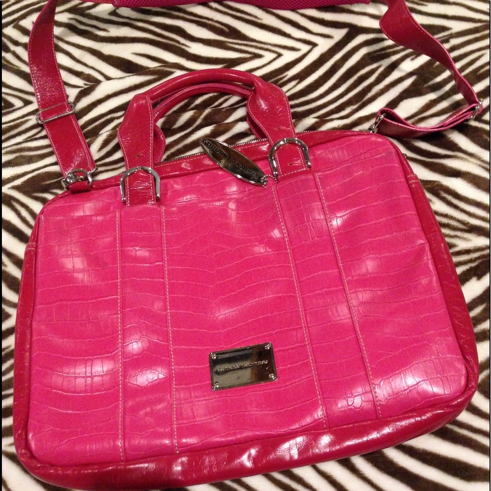 Chinese Laundry Purse Pink